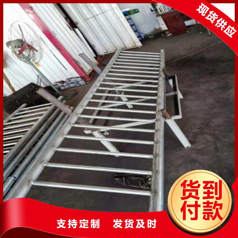 河道护栏【中央分隔栏】价格公道合理