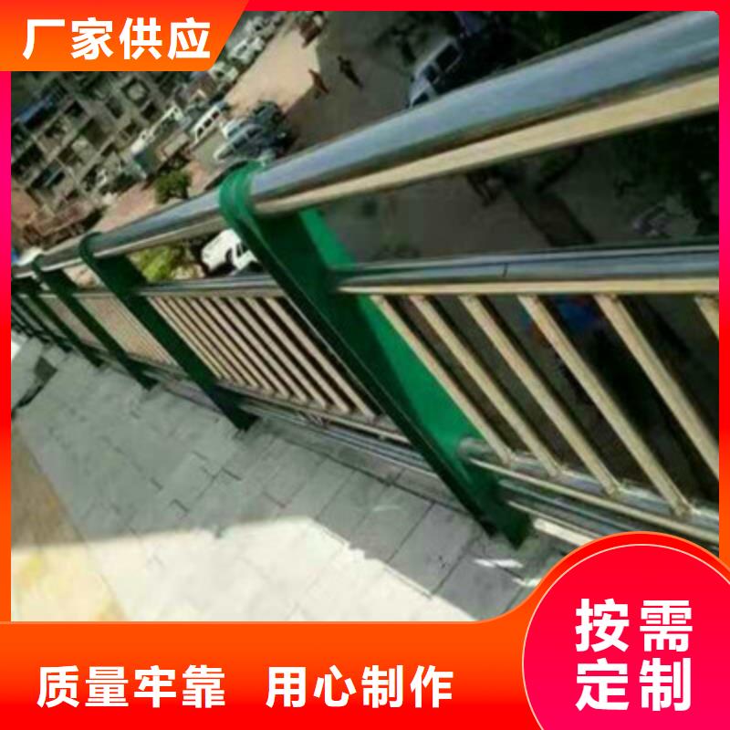 景观木纹护栏-【波形护栏】源头厂家供应