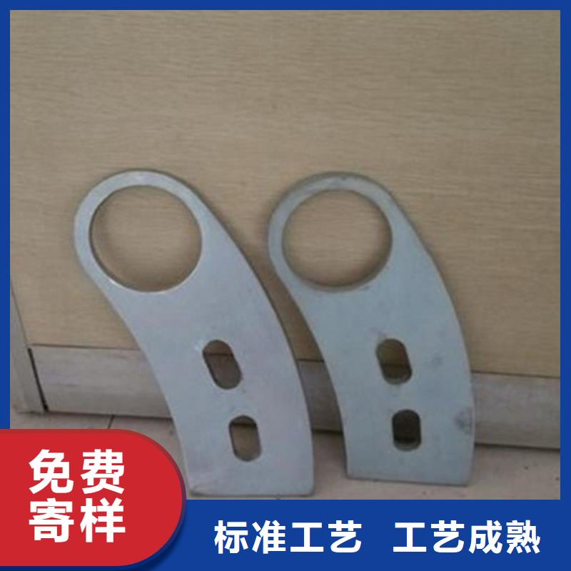 立柱不锈钢复合管护栏选择我们选择放心