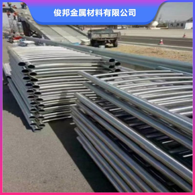防撞桥梁栏杆_LED灯光护栏优质货源