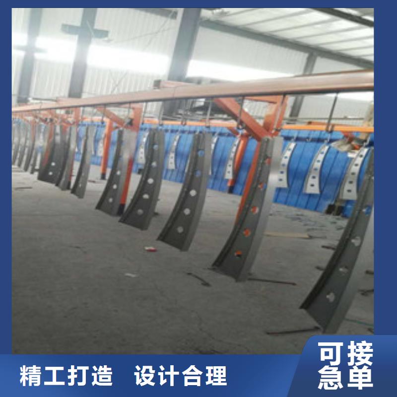 防撞立柱不锈钢复合管护栏实力公司