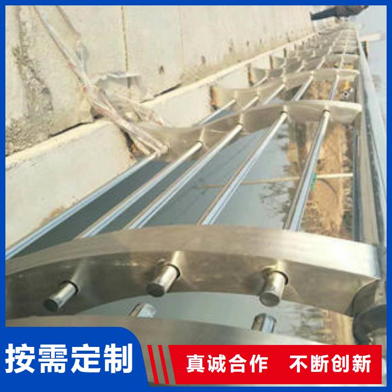 复合管防撞护栏,【公路防撞护栏】本地厂家值得信赖市场报价