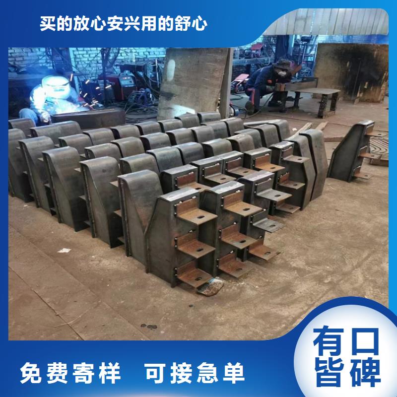 镀锌管桥梁护栏安装牢固