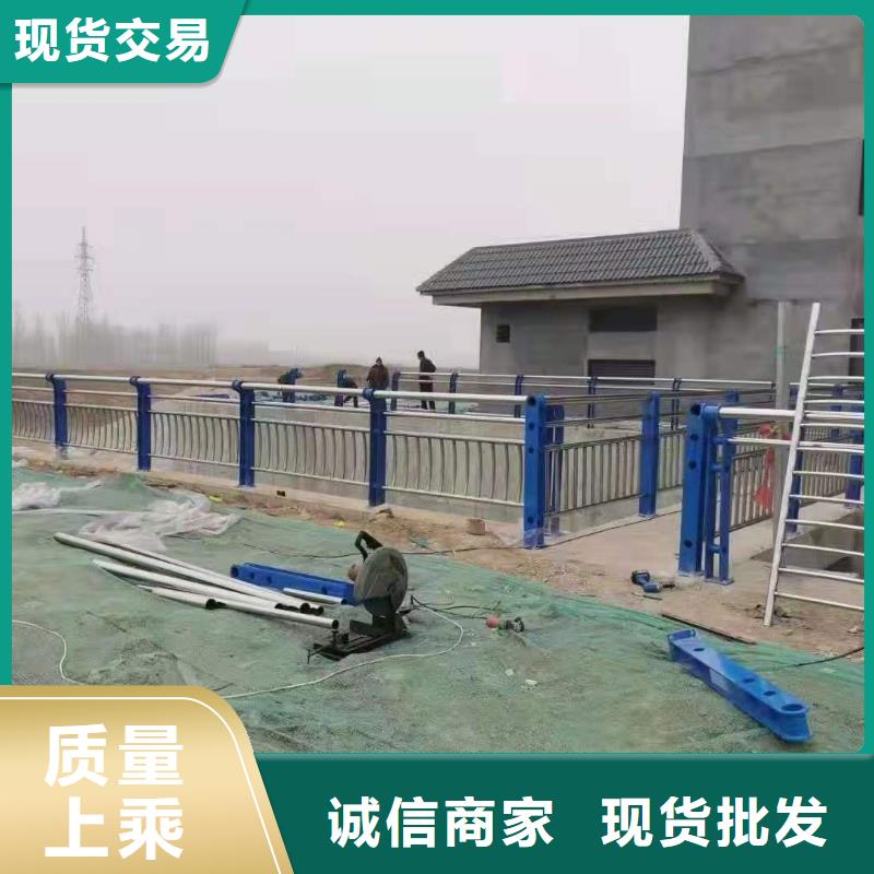 铸造石仿石护栏立柱防撞灯光护栏厂家型号全价格低