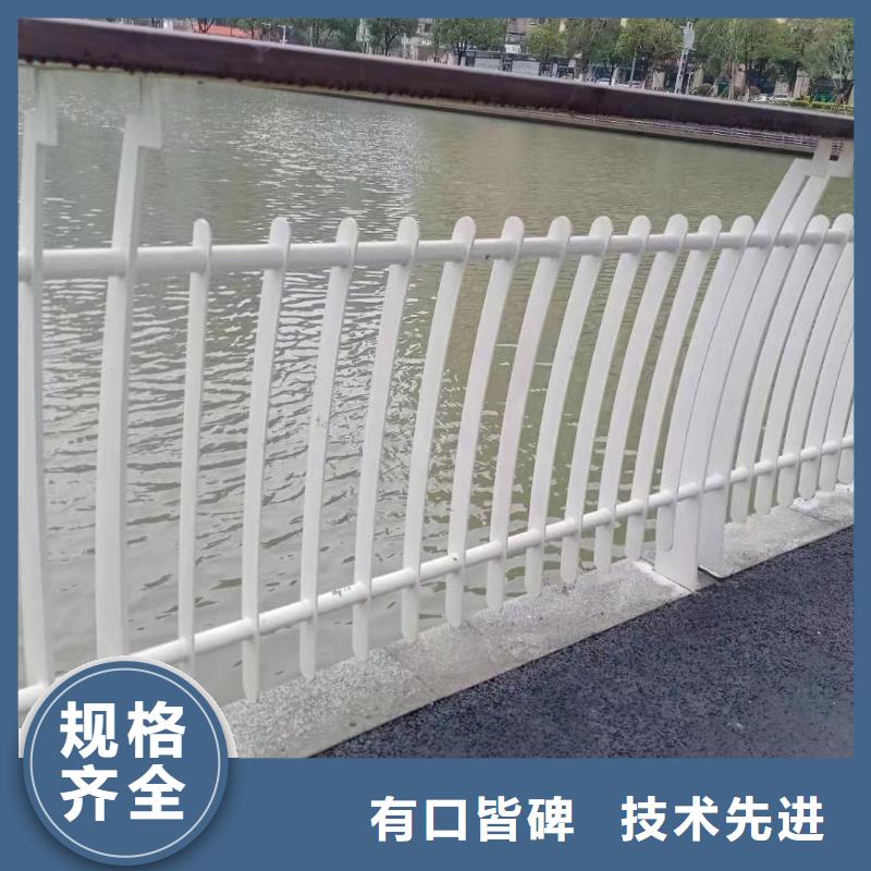 铸造石仿石护栏立柱-灯光防撞护栏精工细作品质优良