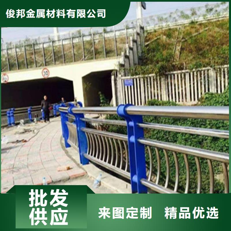 不锈钢复合管防撞立柱应用领域