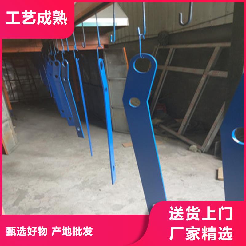 不锈钢复合管灯光防撞护栏无中间商厂家直销