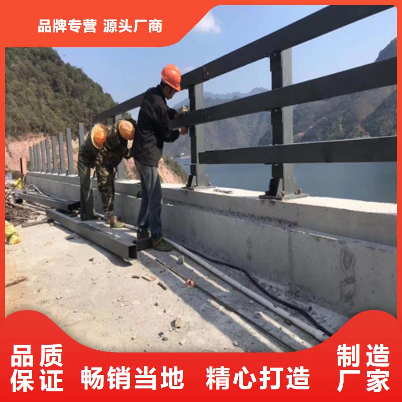 防撞护栏仿木护栏真材实料诚信经营