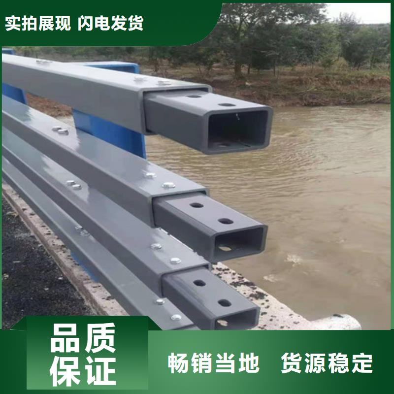 防撞护栏q235b波形护栏板厂家拥有先进的设备