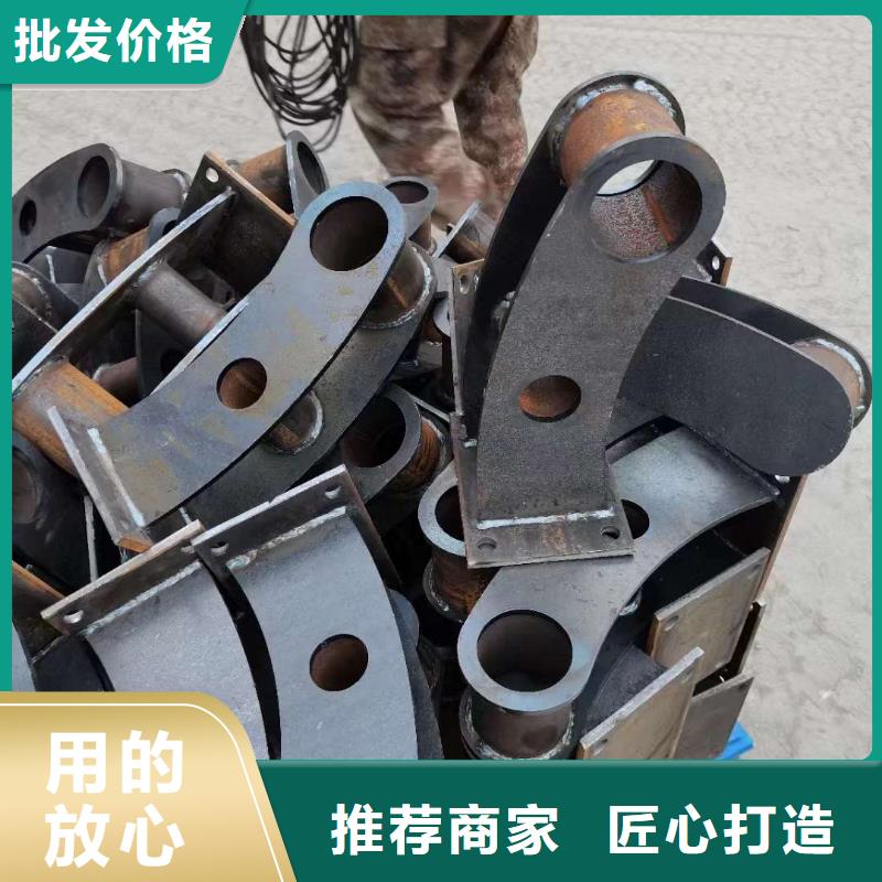 护栏_中央分隔栏实体厂家