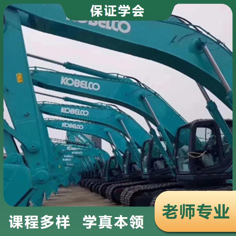 塔吊叉车培训厨师技校排名师资力量强