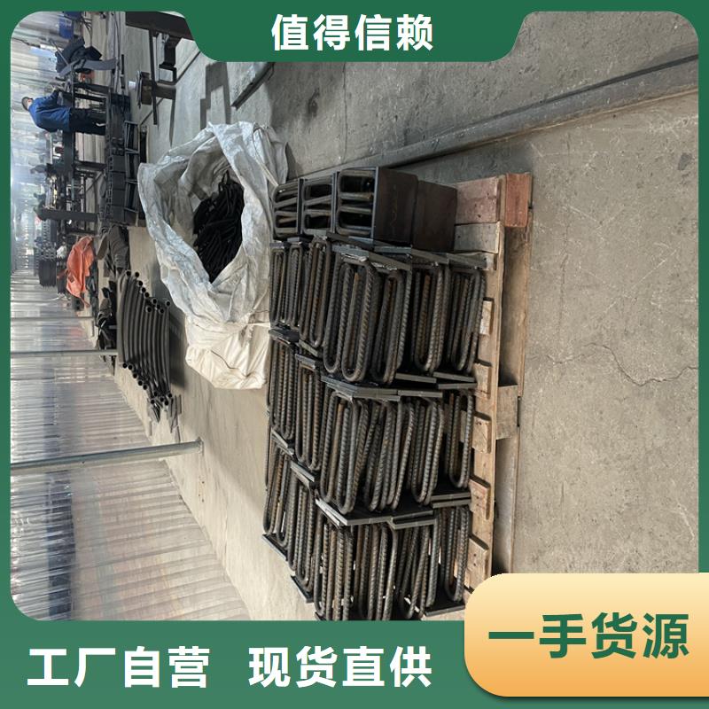 桥梁护栏 q235b波形护栏板放心得选择