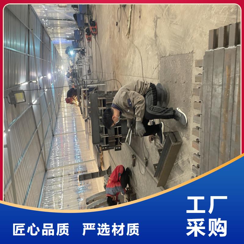 桥梁护栏热镀锌立柱快速生产