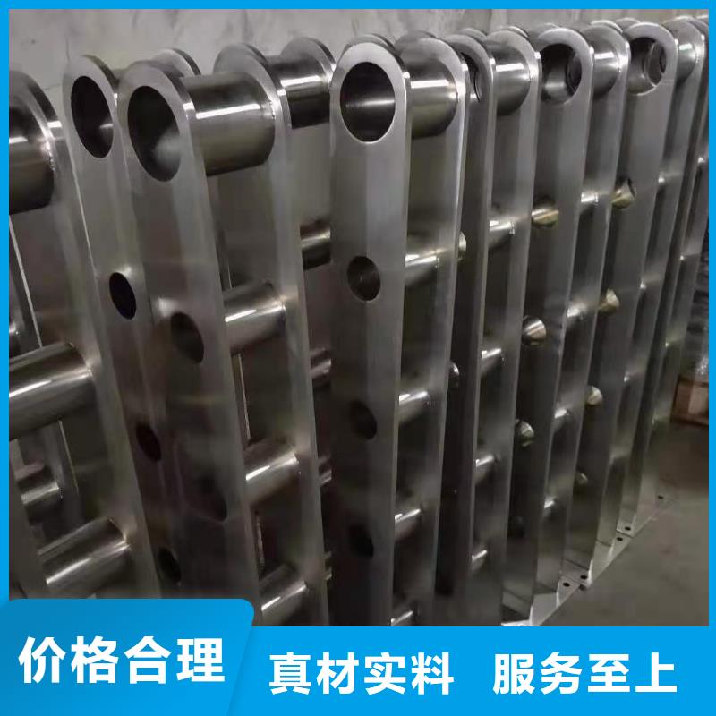 【立柱】_不锈钢复合管护栏实拍展现
