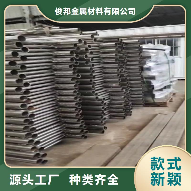 护栏_防撞护栏工程施工案例