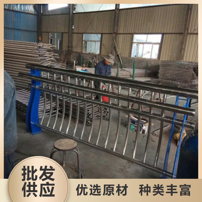 【防撞护栏】 灯光护栏量少也做