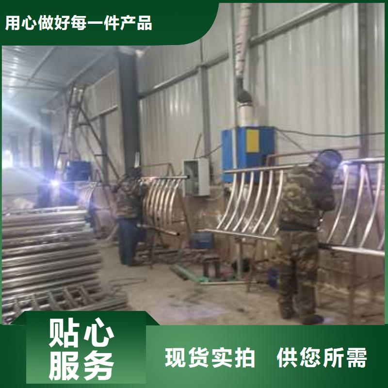 不锈钢复合管防撞护栏立柱桥梁防撞护栏使用寿命长久
