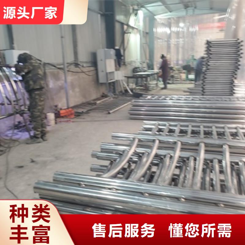 不锈钢复合管护栏-人车分流栏应用广泛