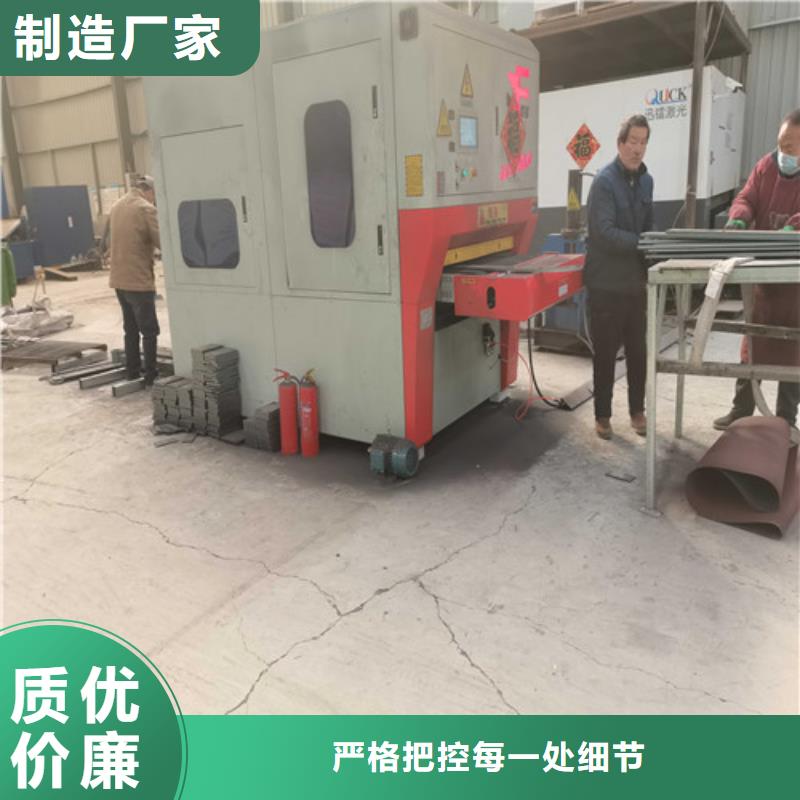 防撞护栏不锈钢复合管栏杆厂家十分靠谱
