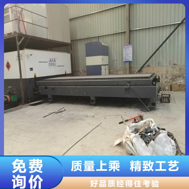 防撞护栏国道抗冲击围栏厂家现货供应