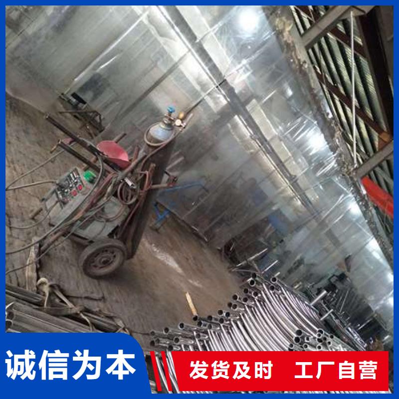 防撞护栏热镀锌立柱实力雄厚品质保障