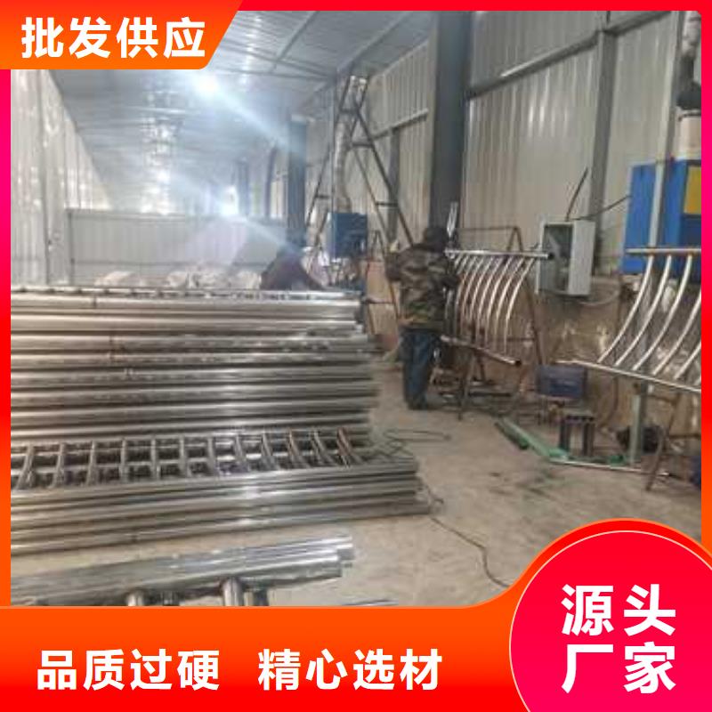 防撞护栏-镀锌喷塑防撞栏今日价格