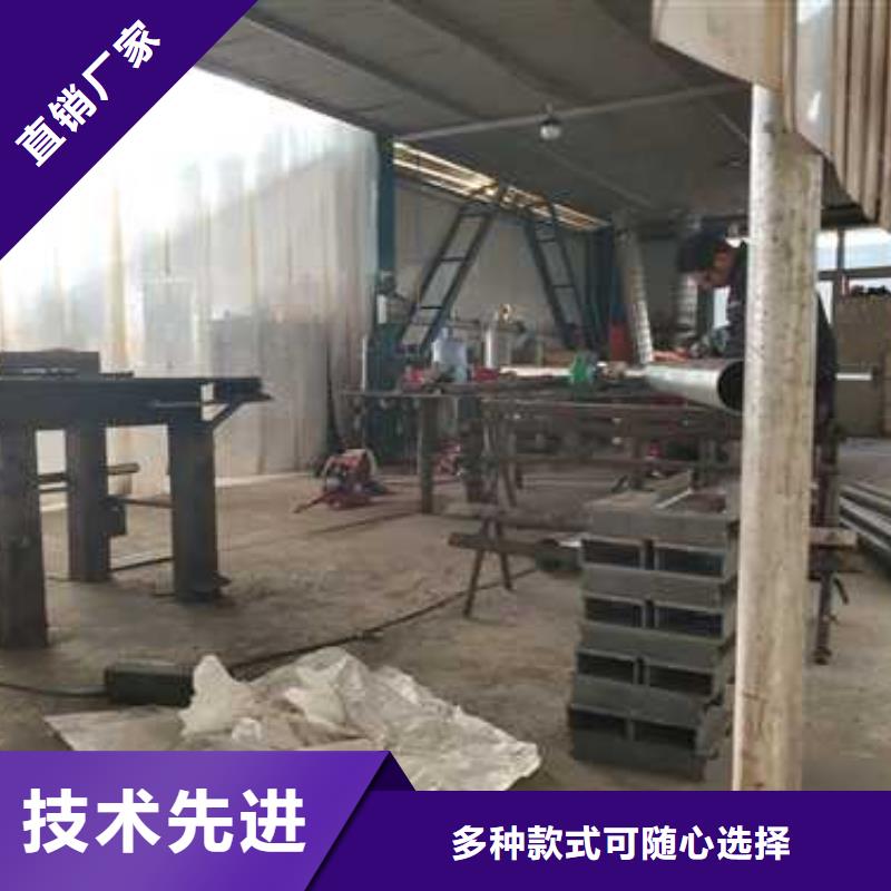 不锈钢复合管护栏防撞护栏厂畅销本地