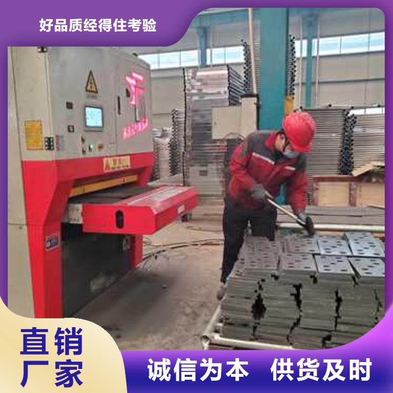 桥梁护栏厂家_桥梁钢护栏厂经验丰富品质可靠