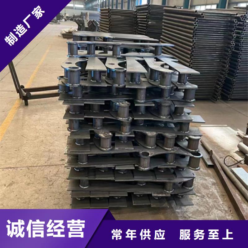护栏灯光护栏厂的简单介绍