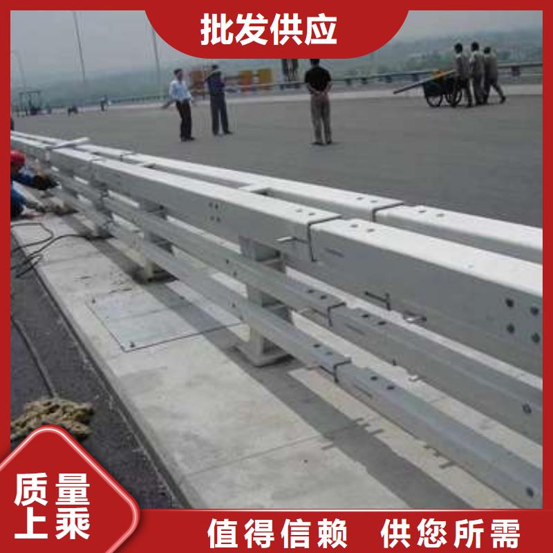 护栏桥梁防撞护栏自产自销