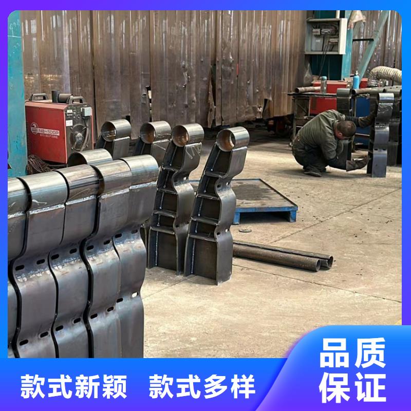 【护栏1不锈钢碳素钢复合管厂多年行业经验】