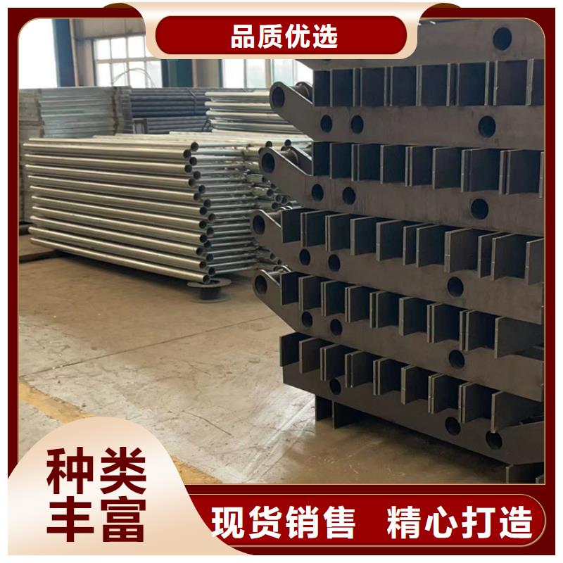 护栏1防撞护栏厂免费回电