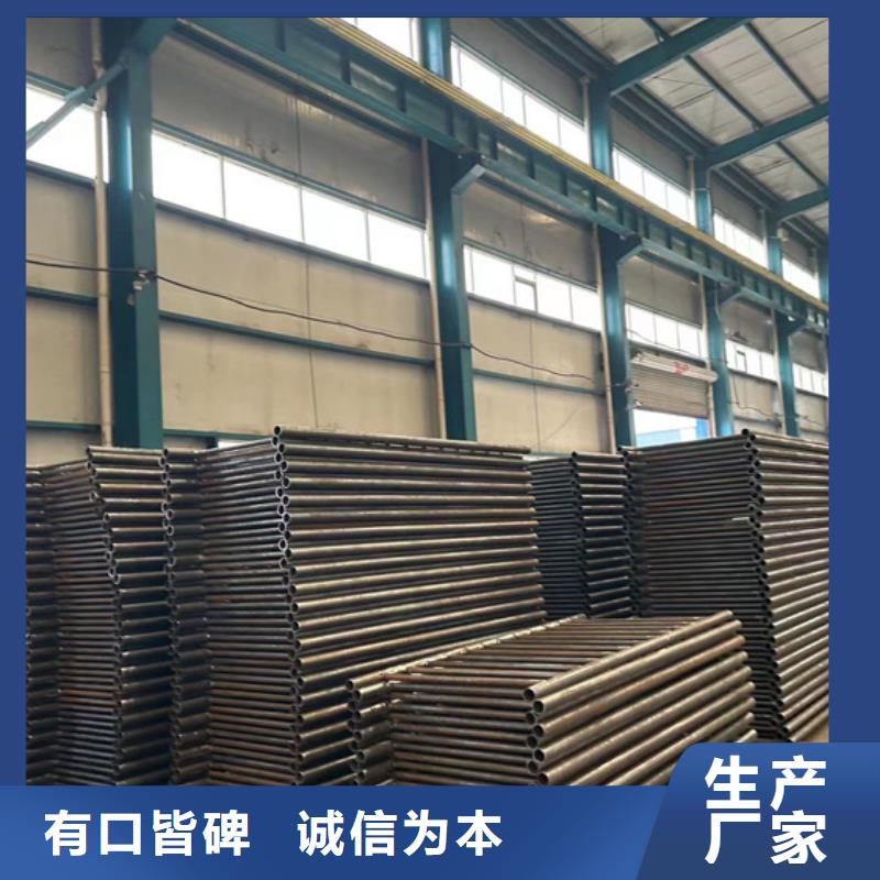 护栏1灯光防撞护栏源头实体厂商