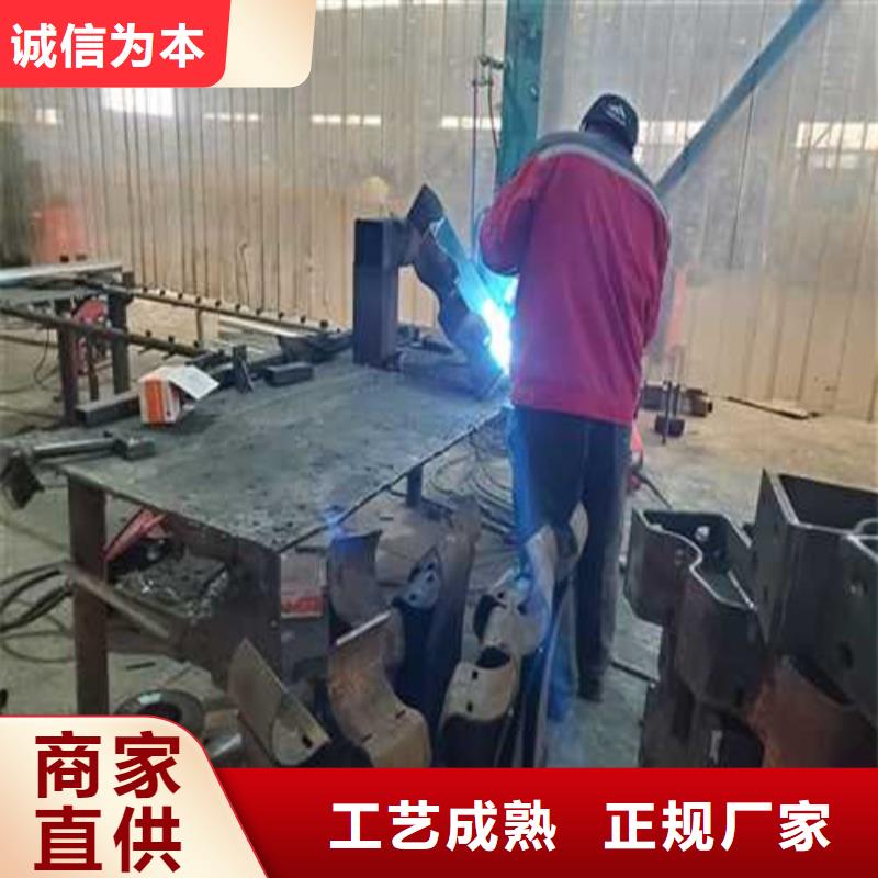 护栏1灯光防撞护栏源头实体厂商