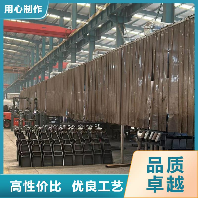 现货供应桥上的防撞护栏_诚信厂家