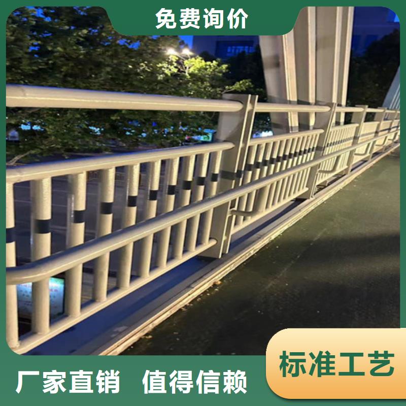 道路护栏国道抗冲击围栏敢与同行比服务