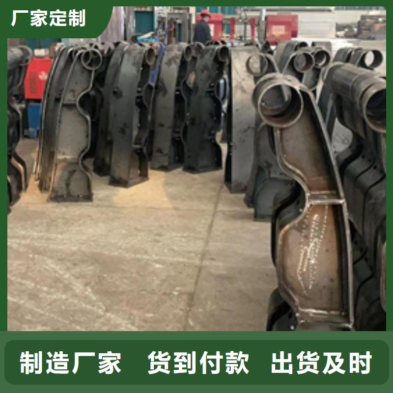 道路护栏精工细作品质优良