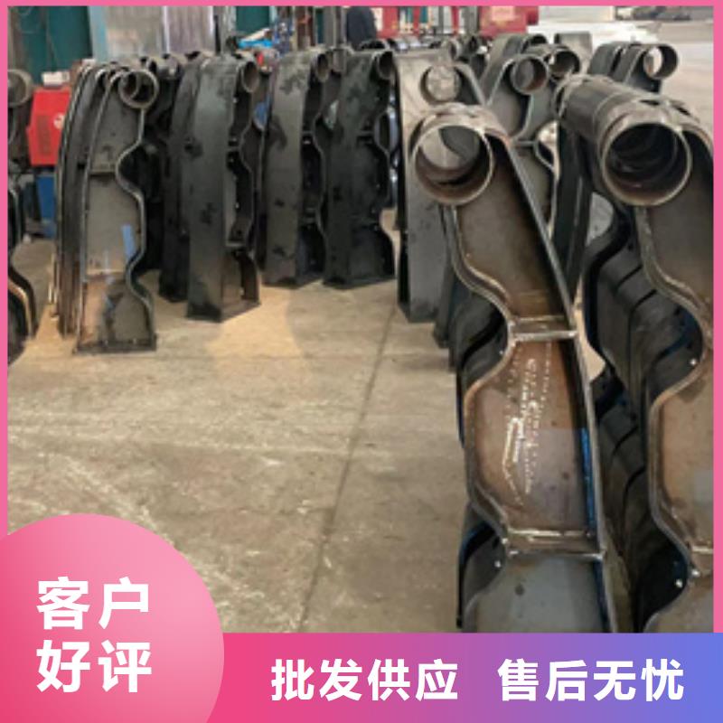 道路护栏_河道防撞栏杆适用范围广