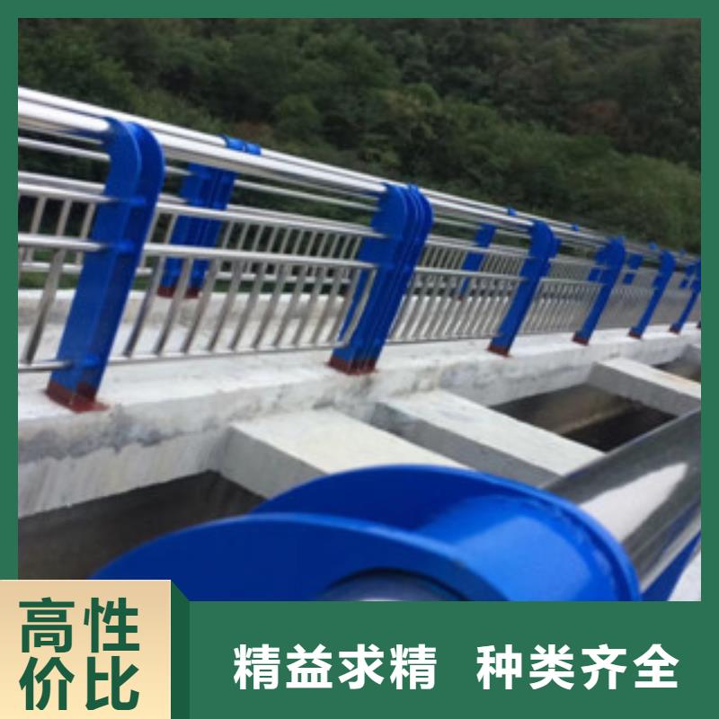 灯光护栏镀锌喷塑钢板立柱货到付款