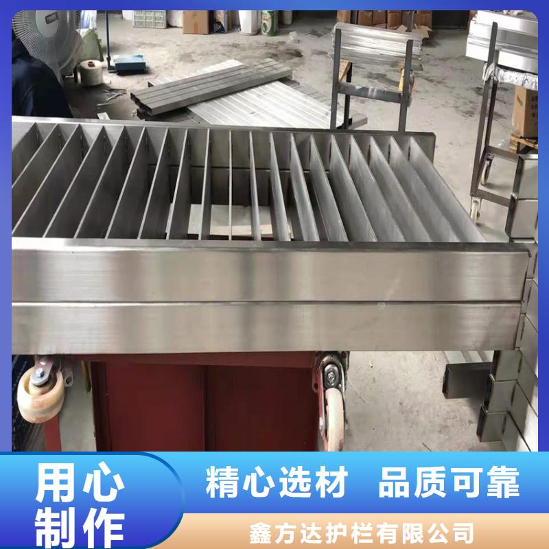 河道防撞栏杆厂家大量现货随时发货
