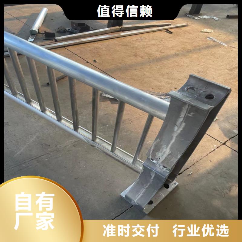 用户认可的市政护栏厂家