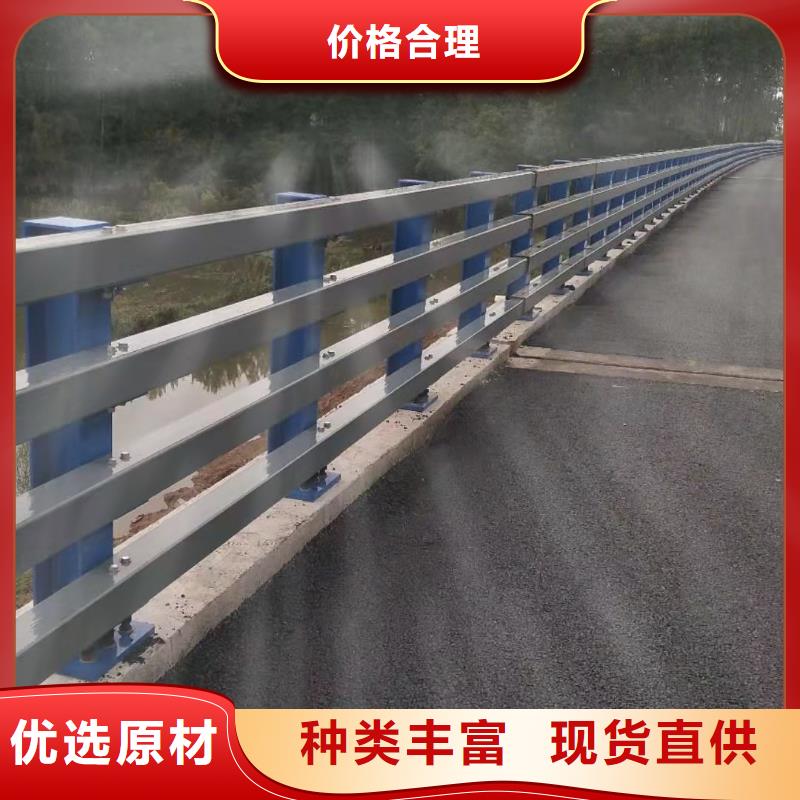  护栏质检合格出厂