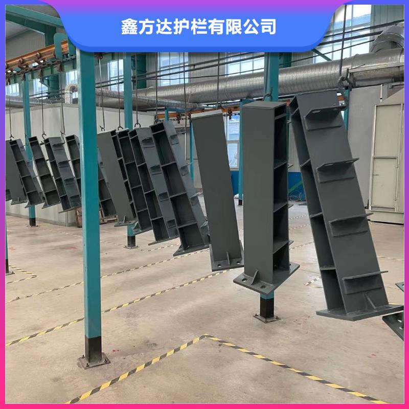支持定制的灯光防撞护栏批发商