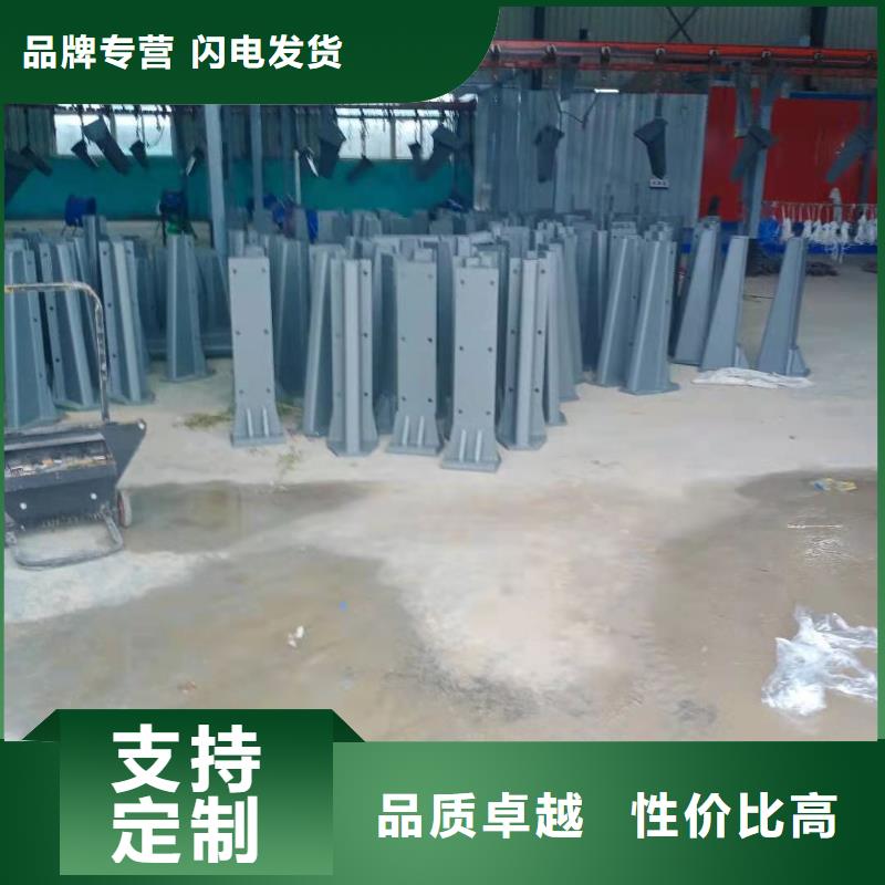 防撞护栏_【人行道栏杆】打造行业品质