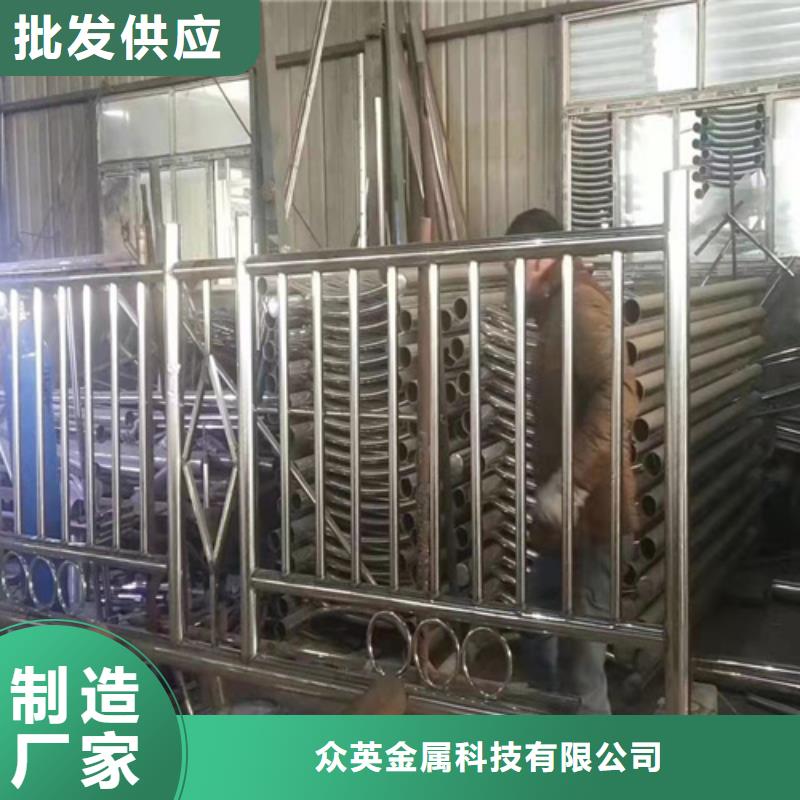 防撞护栏防撞护栏厂家符合标准