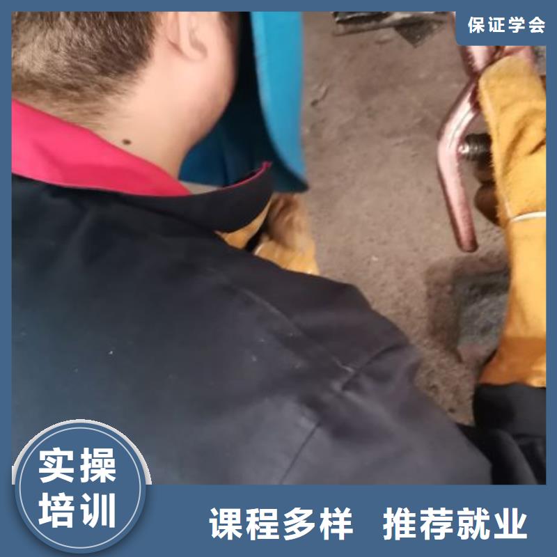 厨师技校排名视频-武乡|黎城|晋中|运城|临汾|阳泉厨师技校排名高薪就业-虎振技校(长治市分公司)