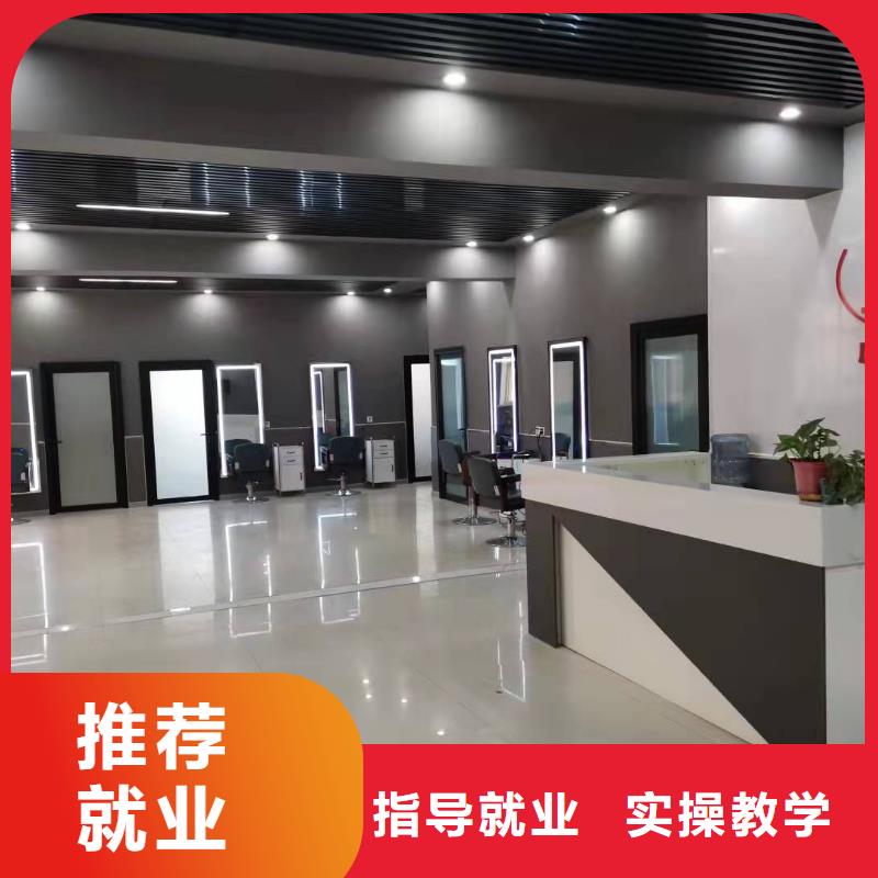 厨师技校排名视频-厨师技校排名(虎振)覆盖地域云南省玉溪市易门|华宁|楚雄|大理|怒江|西双版纳