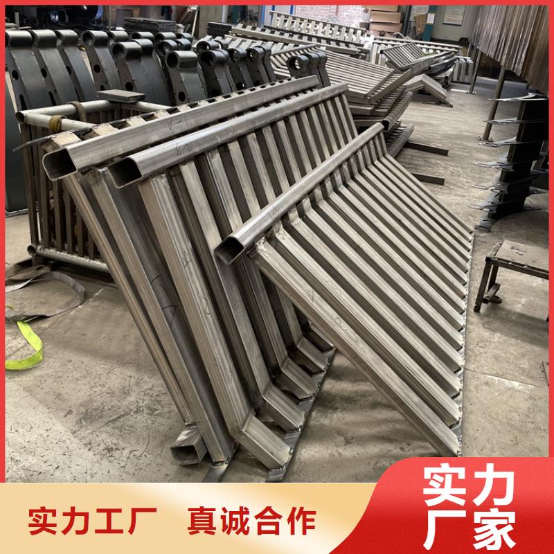 201不锈钢复合管护栏,不锈钢桥梁护栏设计合理