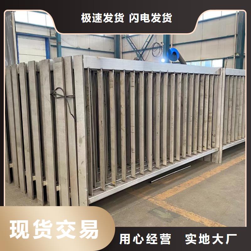 桥梁钢防护栏杆正规工厂有保障