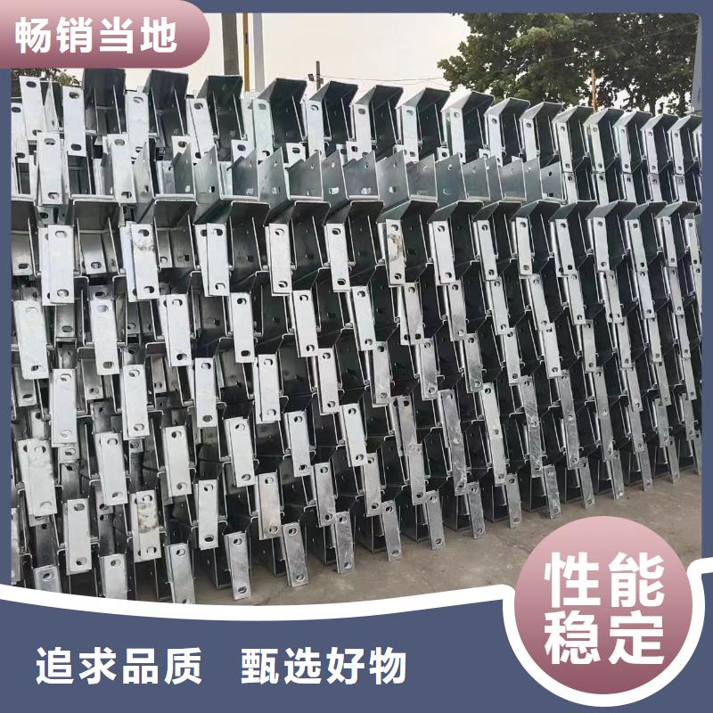 护栏三波波形护栏厂家每一处都是匠心制作